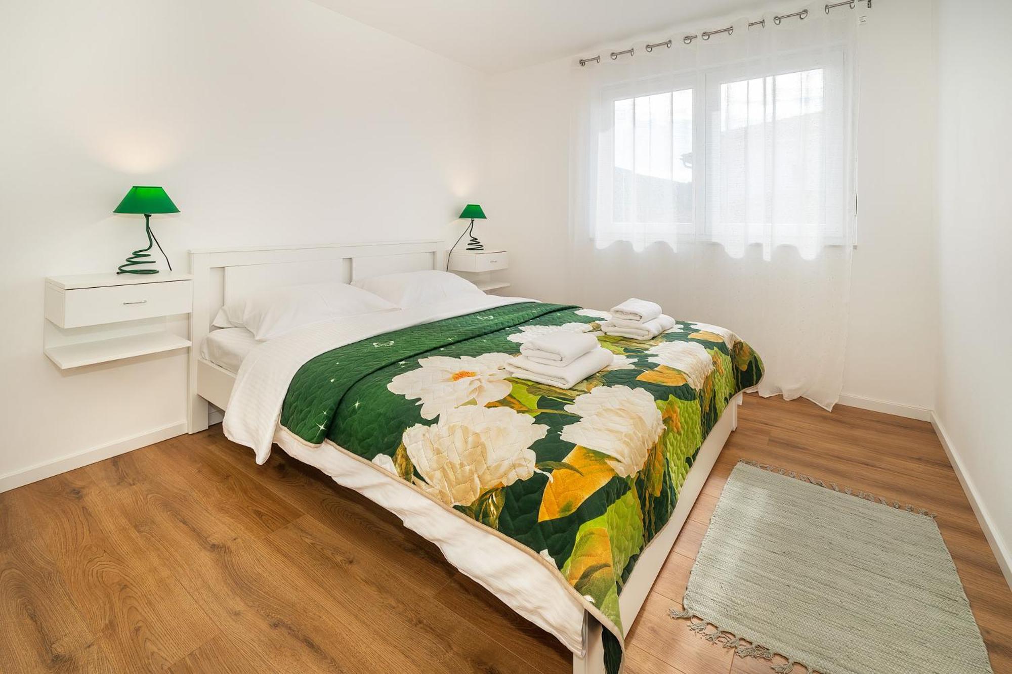 Poolside Apartments Anabella Baska  Ngoại thất bức ảnh